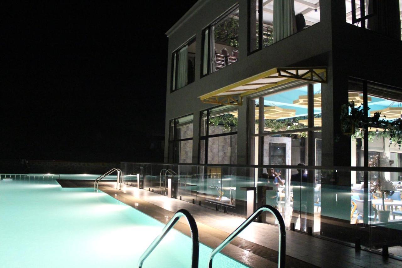 Paraiso Resort & Club Igatpuri Buitenkant foto