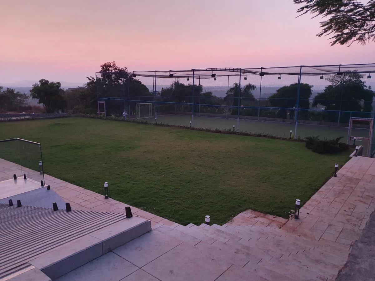 Paraiso Resort & Club Igatpuri Buitenkant foto