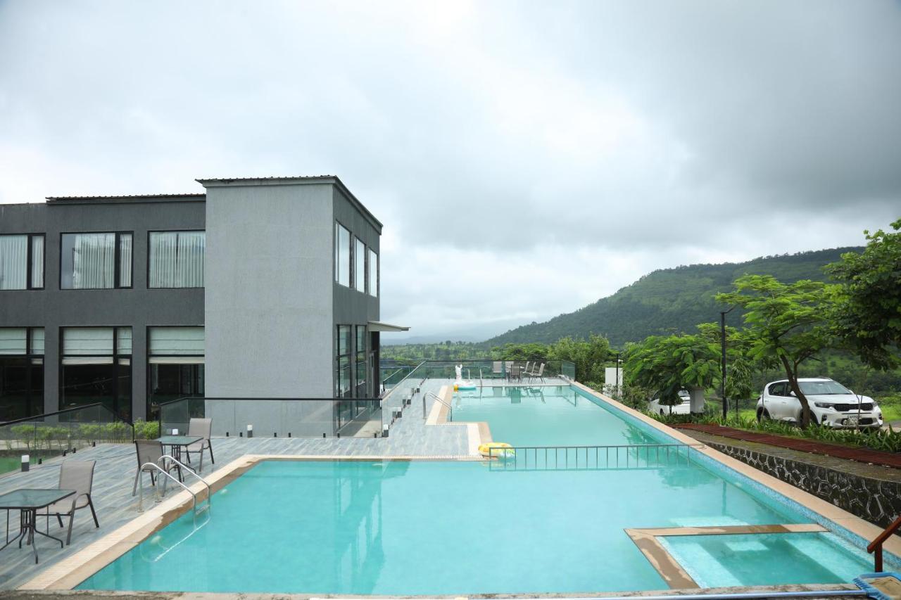 Paraiso Resort & Club Igatpuri Buitenkant foto